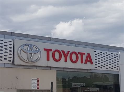 We look forward to helping you experience this vehicles performance, comfort, technology, and safety amenities. . Germain toyota dundee